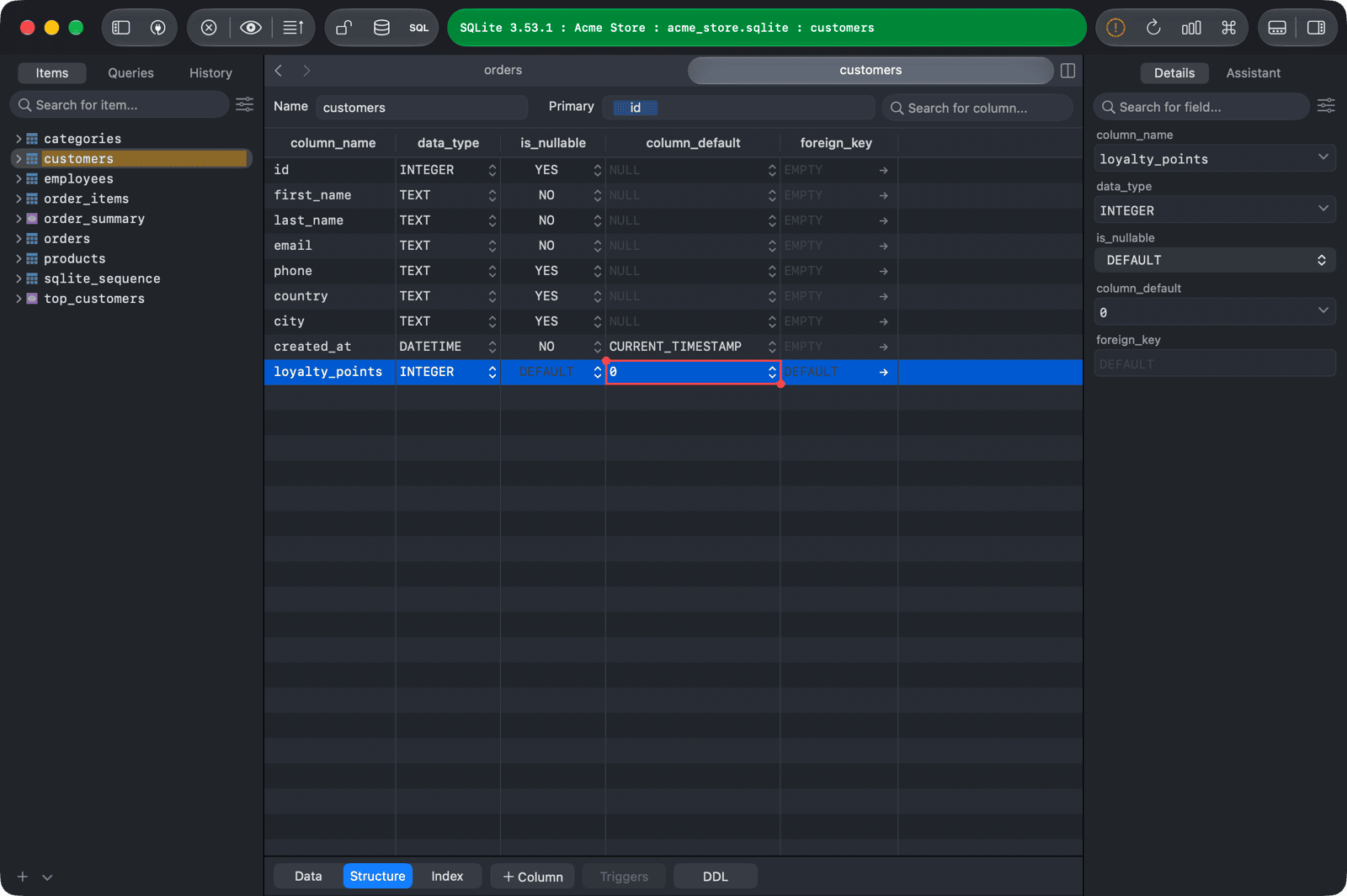 New column added in the Structure tab of the customers table