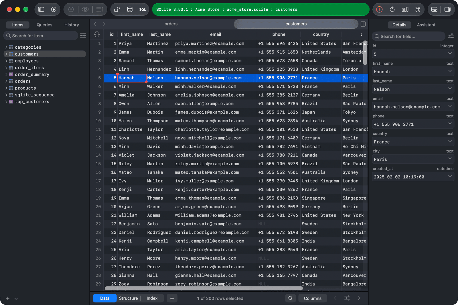 The customers table with a row selected and its fields shown in the right sidebar